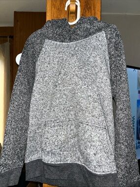 Kids Two-Tone Black & Gray Hooded Sweatshirt
